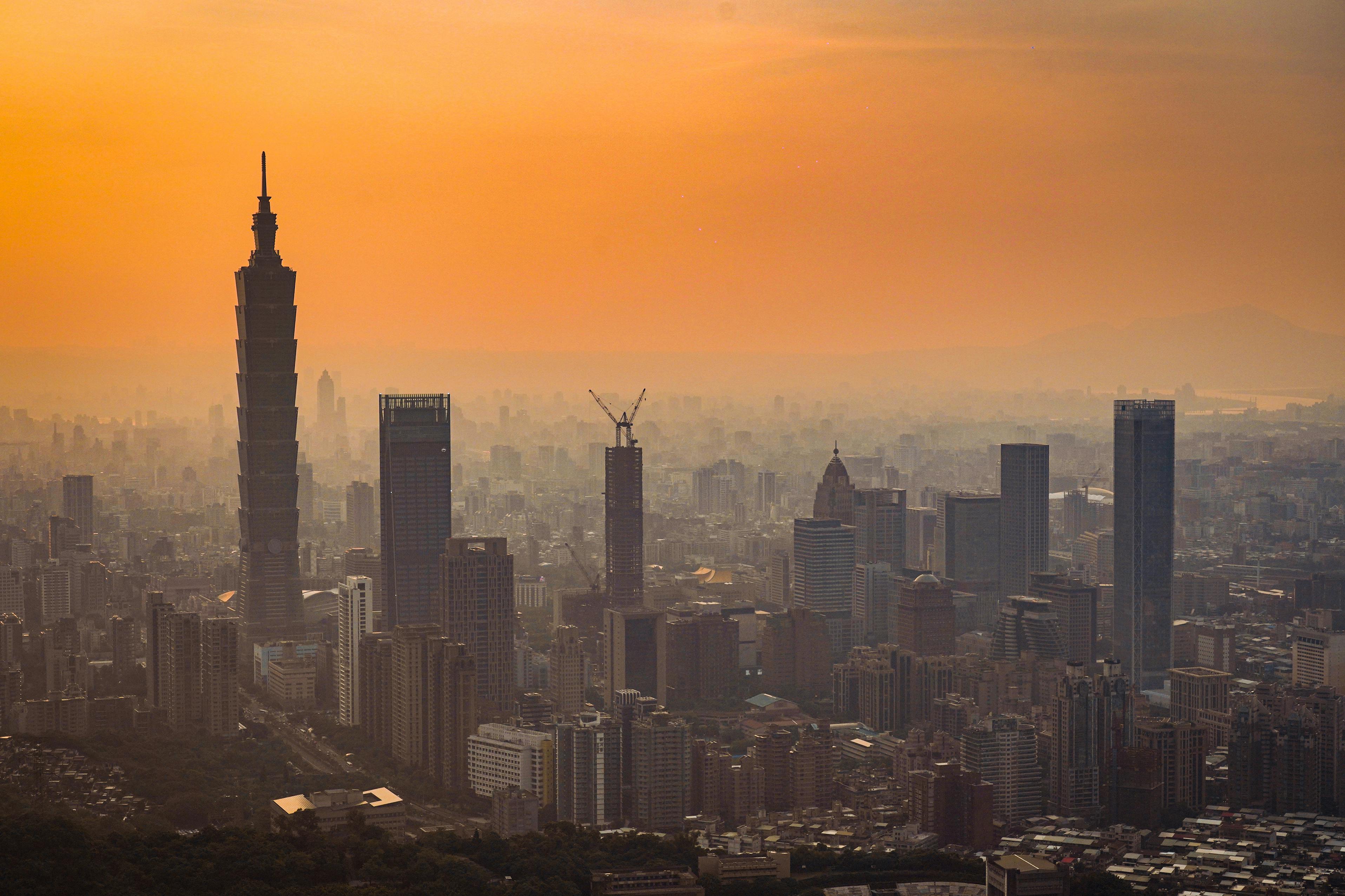 Urban Cityscape Sunset city skyline wallpaper at sunset, 3831x2554