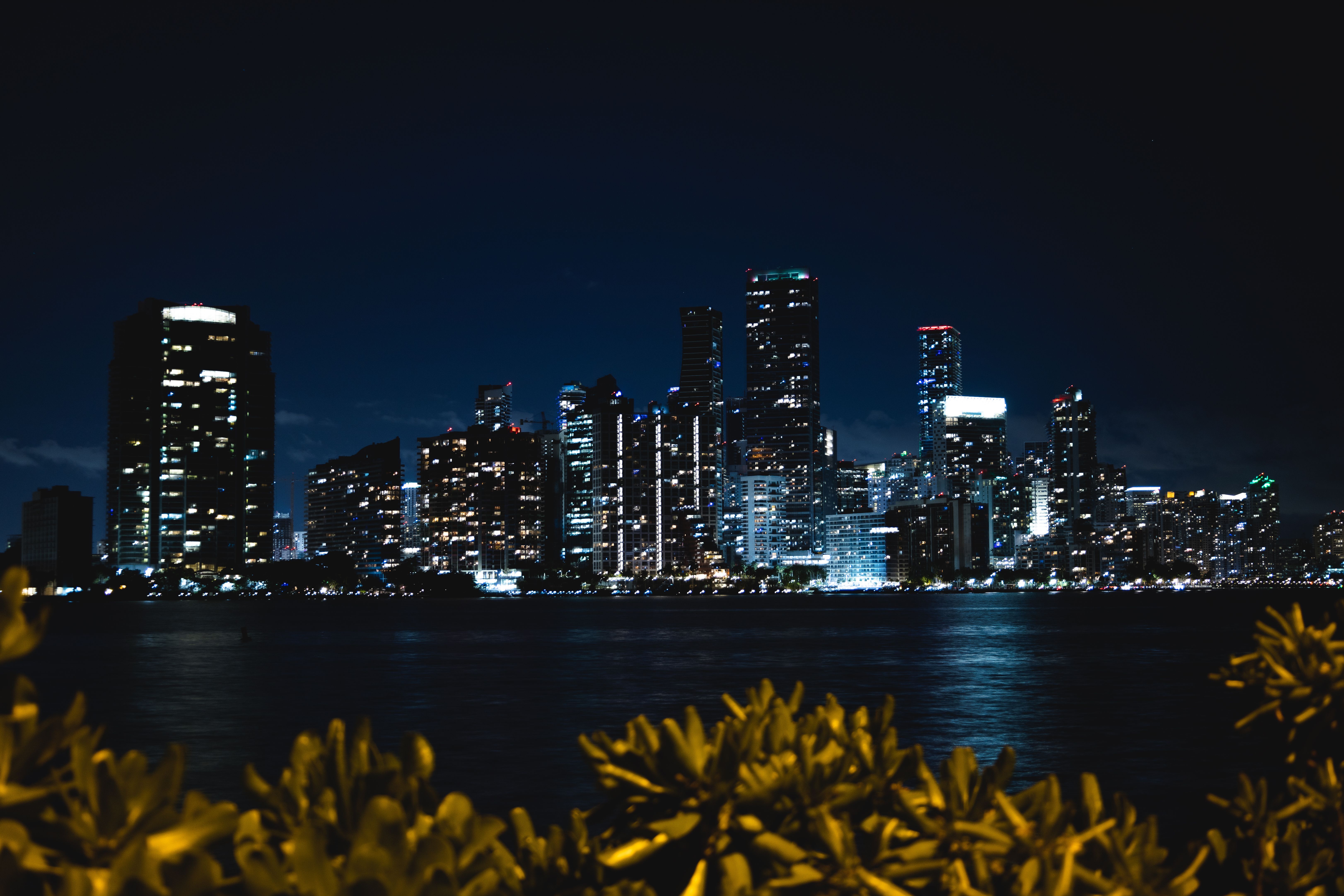 Miami, FL city skyline wallpaper, 6489x4326