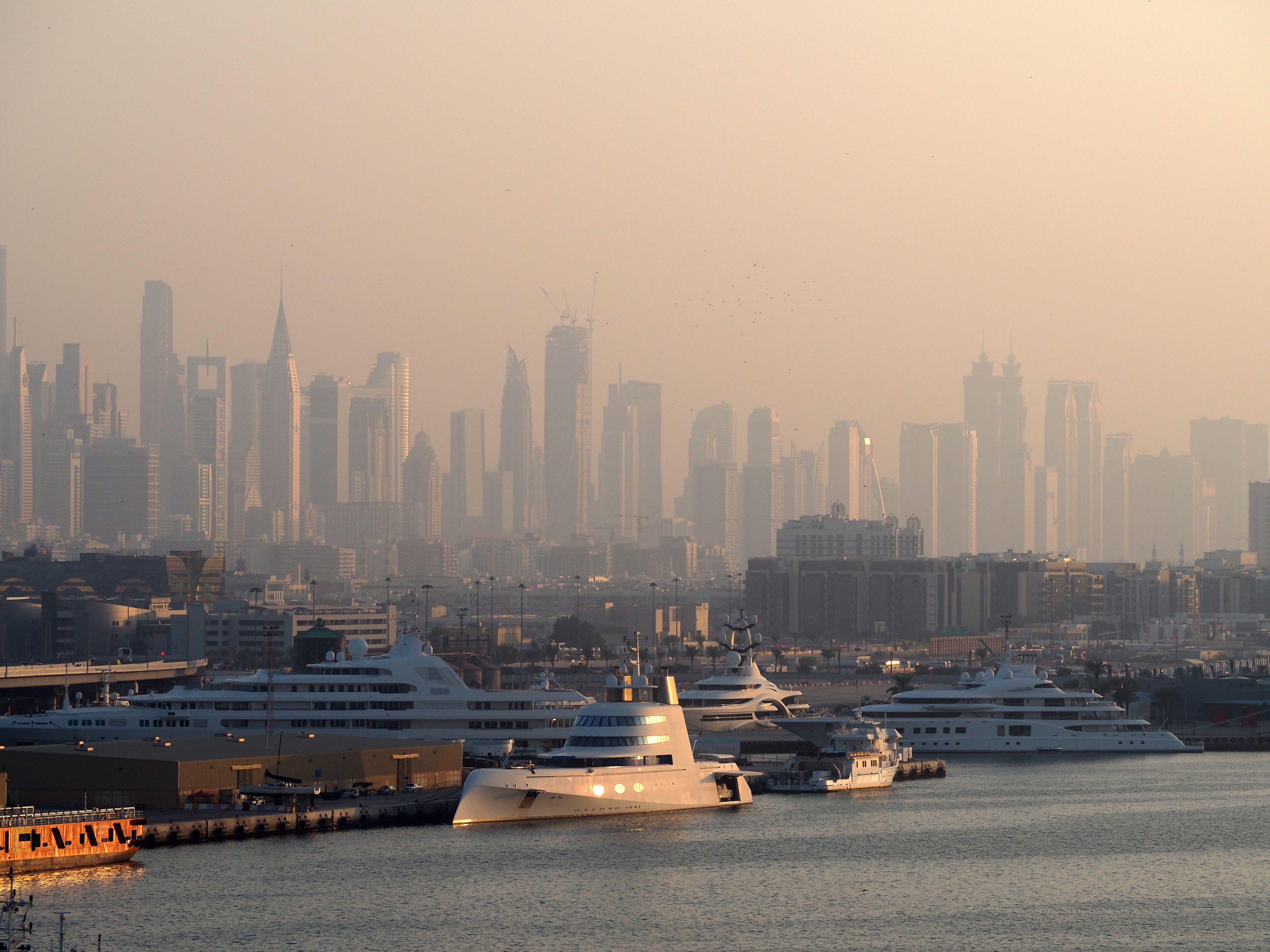 Dubai Skyline city skyline wallpaper, 4608x3456