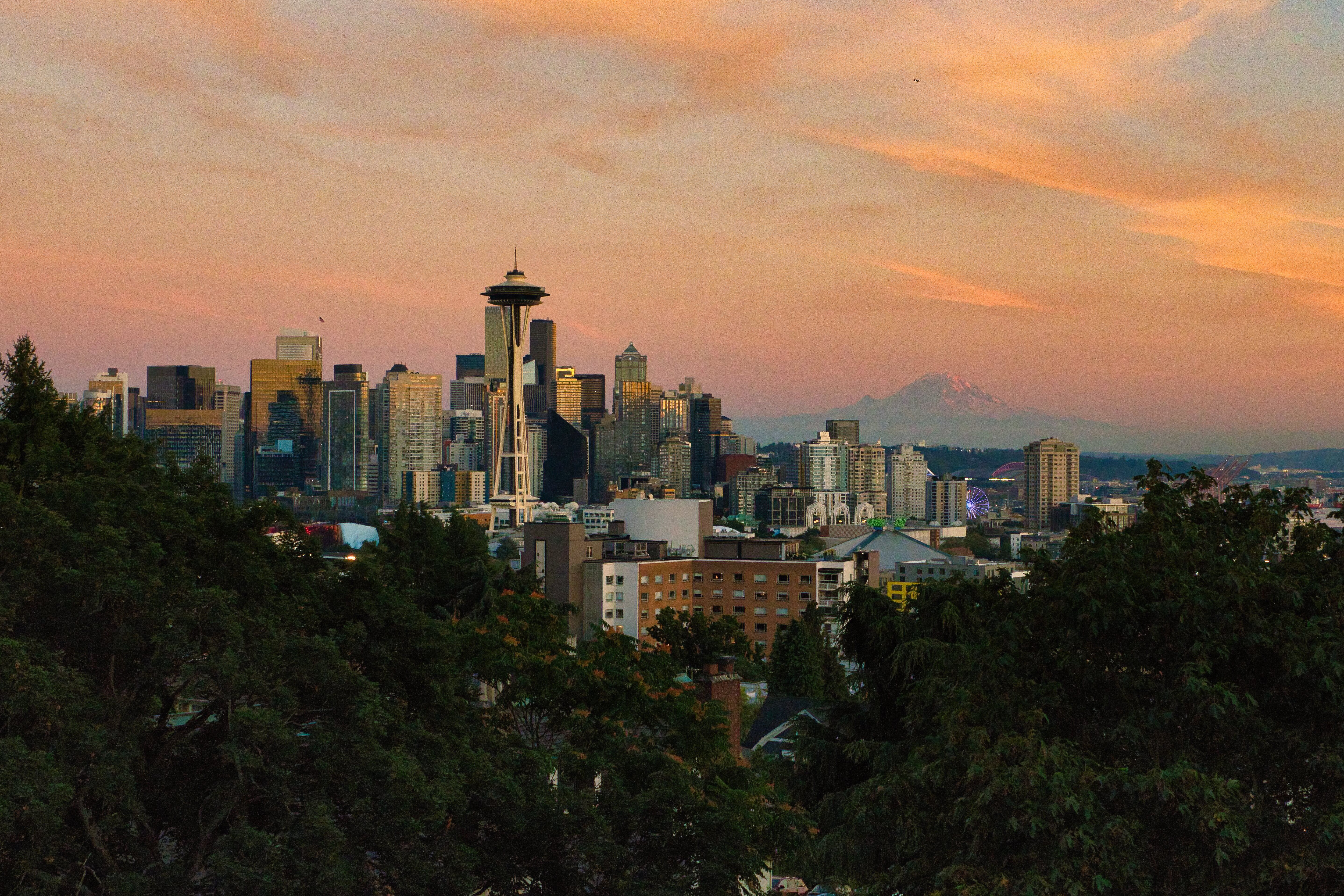 Seattle, WA city skyline wallpaper, 5752x3835