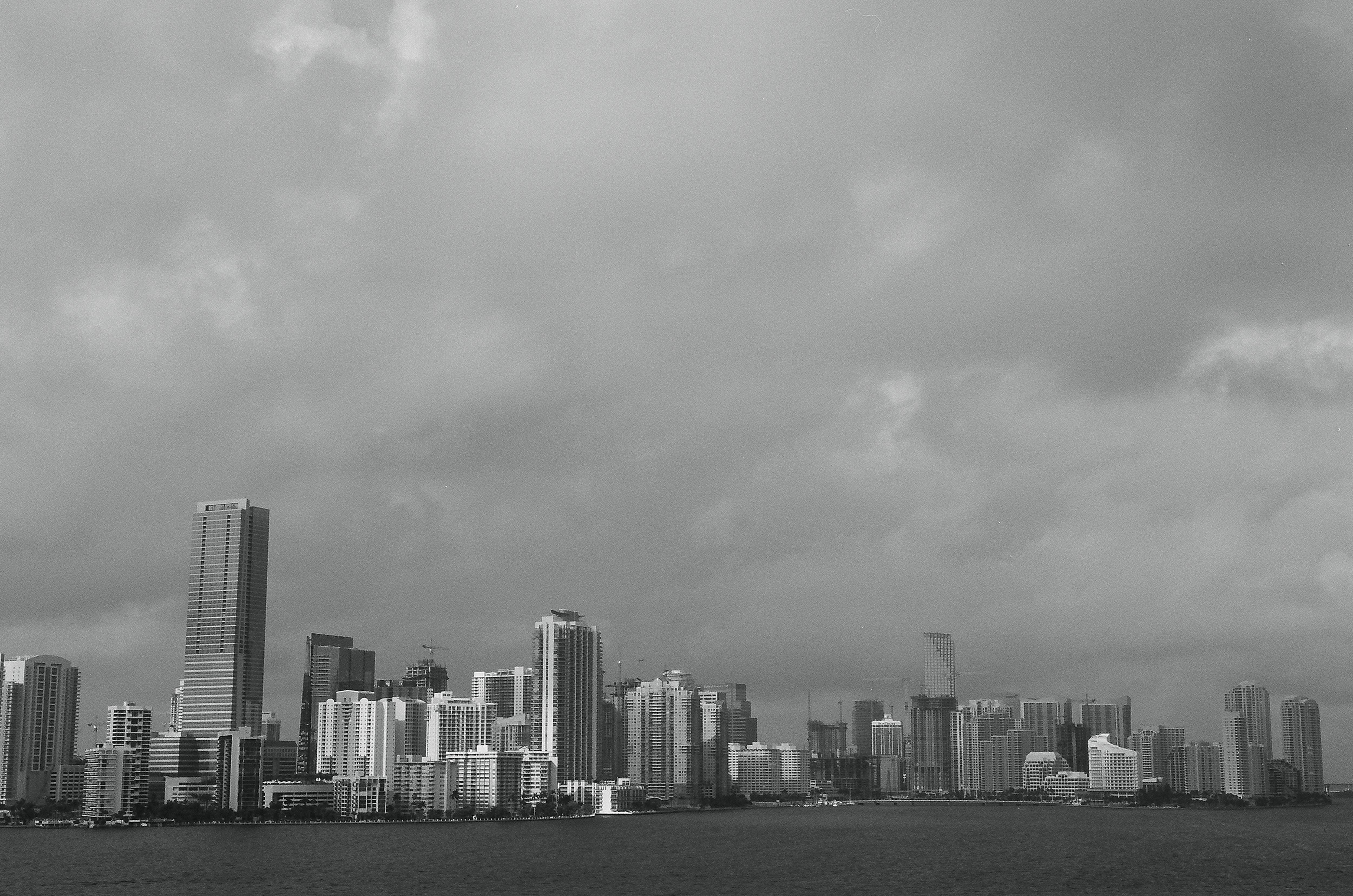 Miami, FL city skyline wallpaper, 5000x3312
