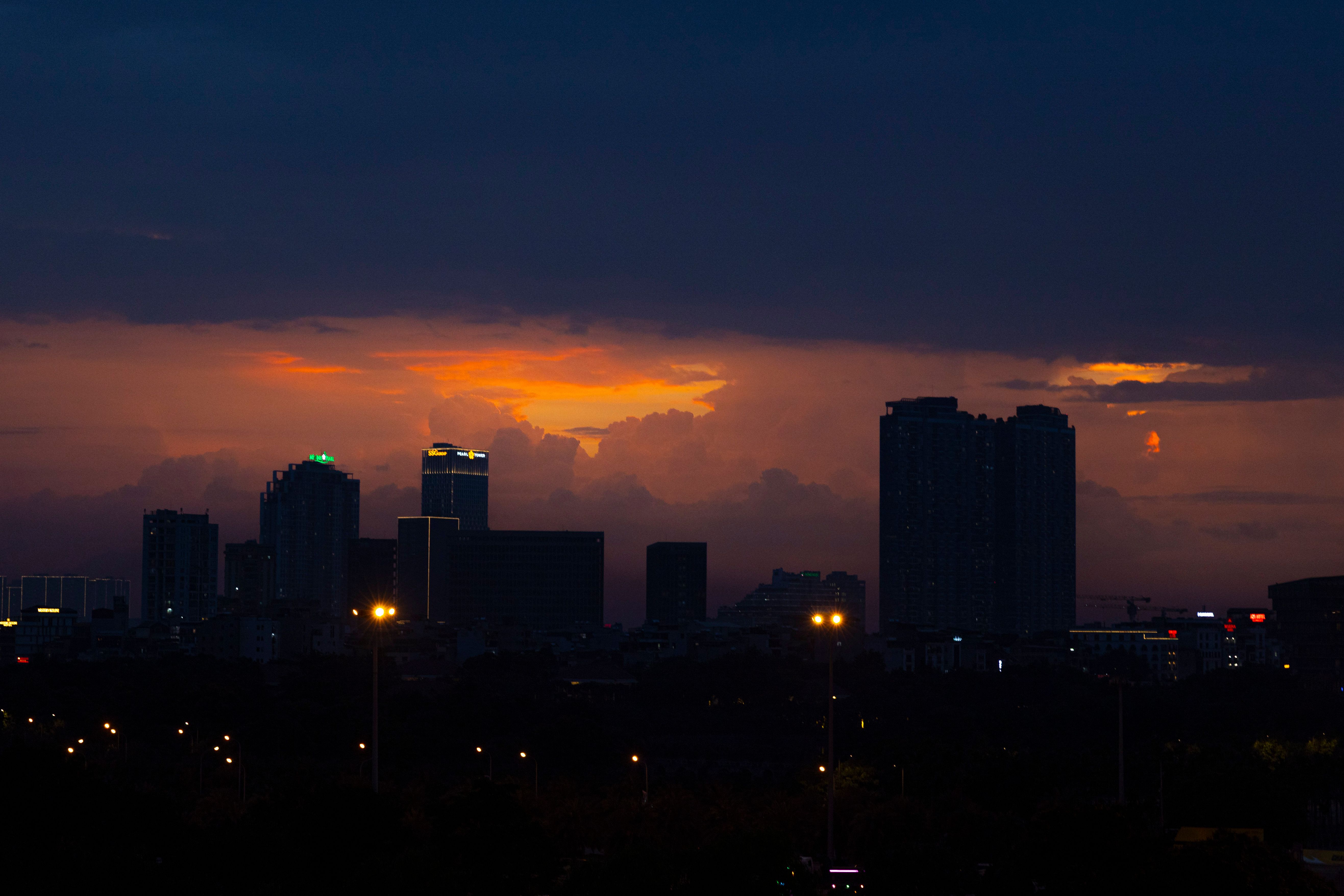 City Skyline Sunset city skyline wallpaper at sunset, 5267x3511