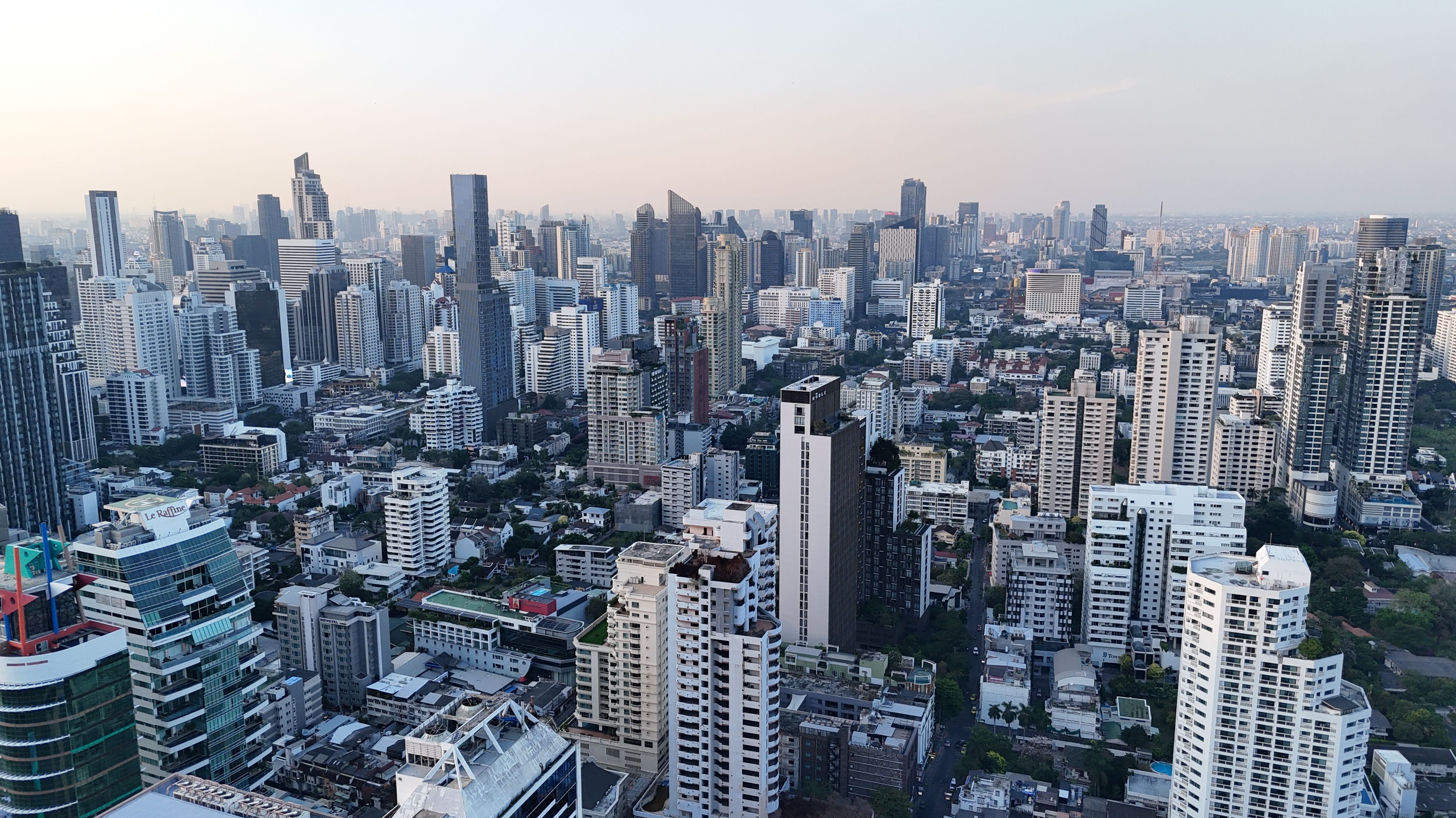 City Aerial View city skyline wallpaper, 4032x2268
