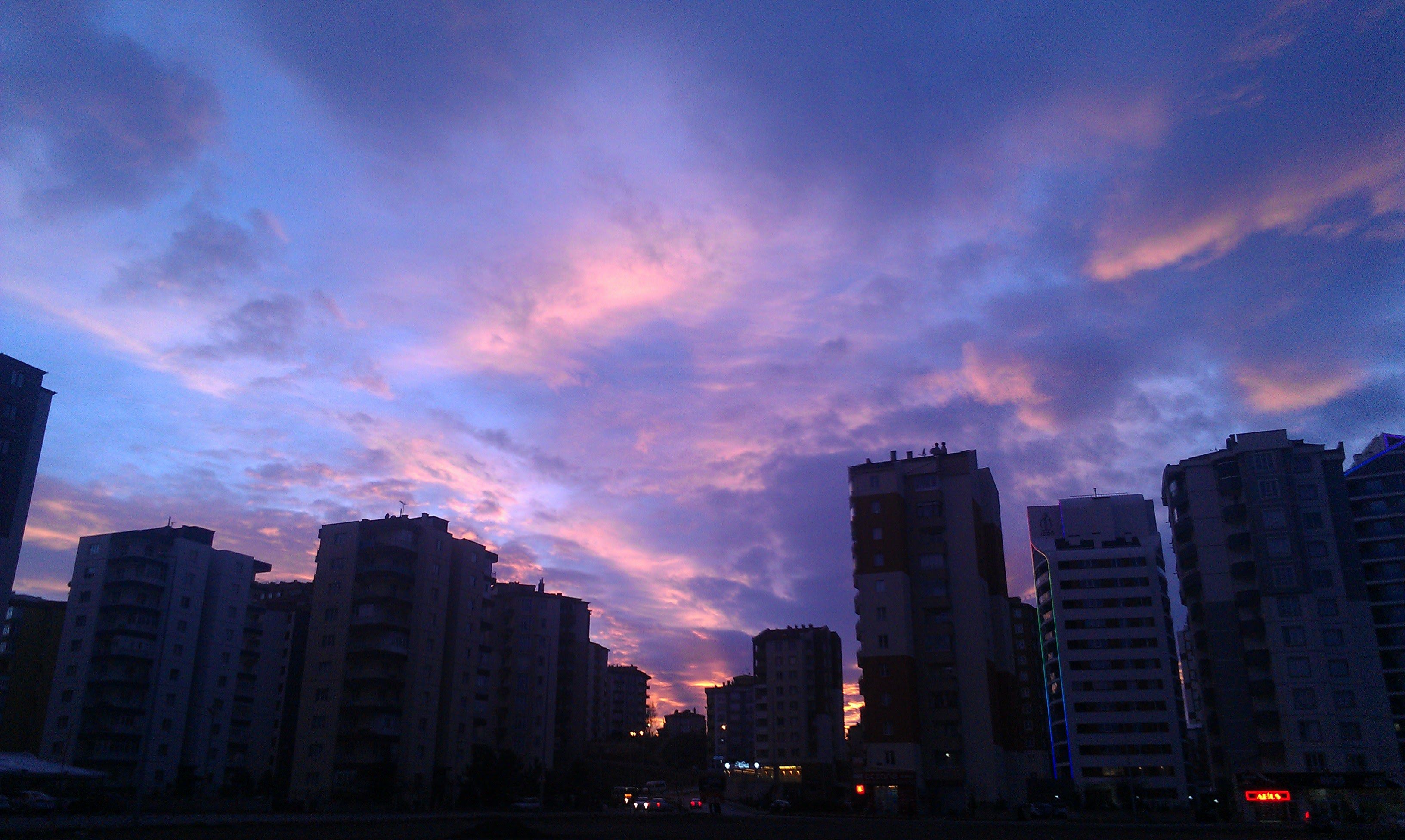 Urban Cityscape Sunset city skyline wallpaper at sunset, 3264x1952