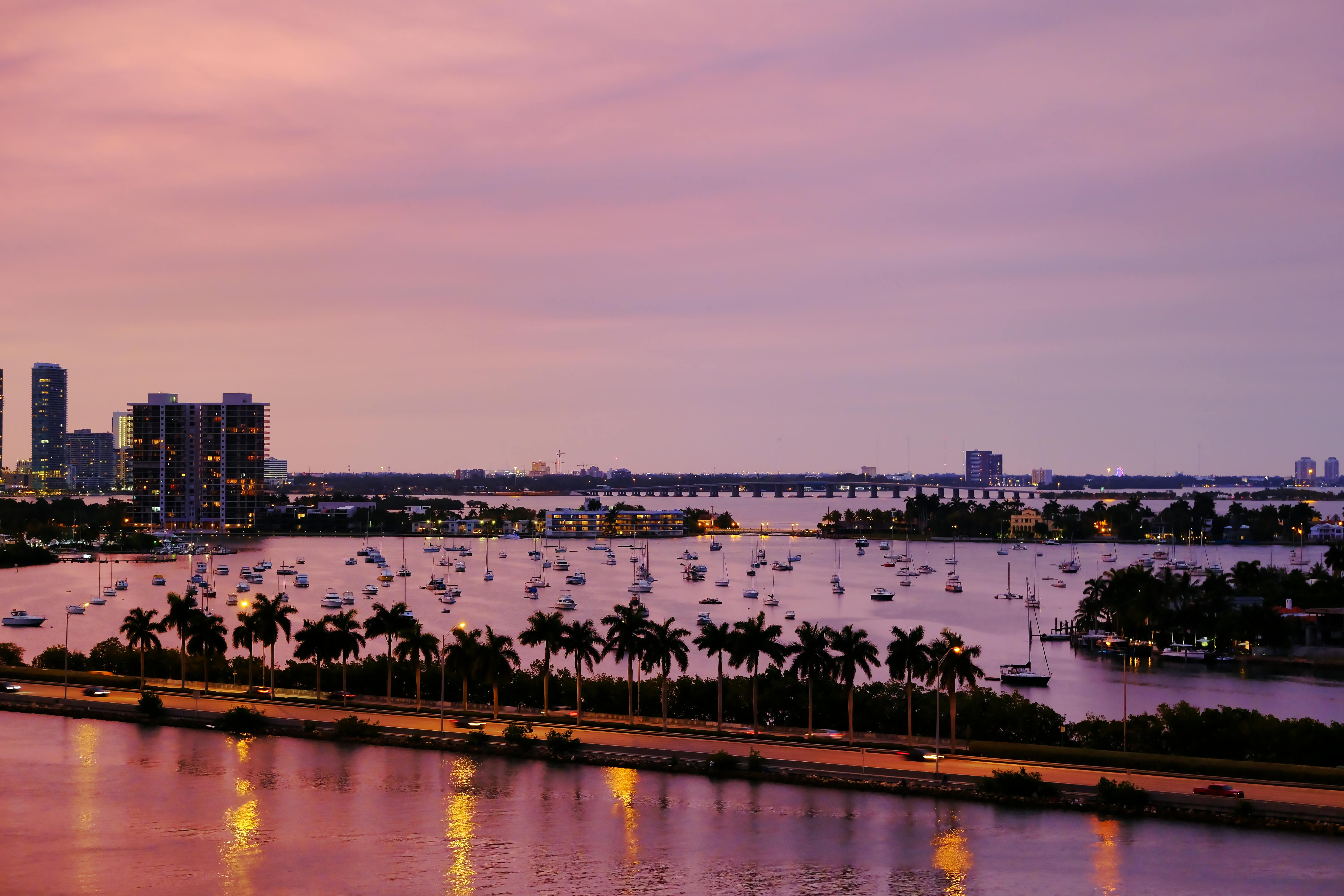 Miami, FL city skyline wallpaper, 6240x4160