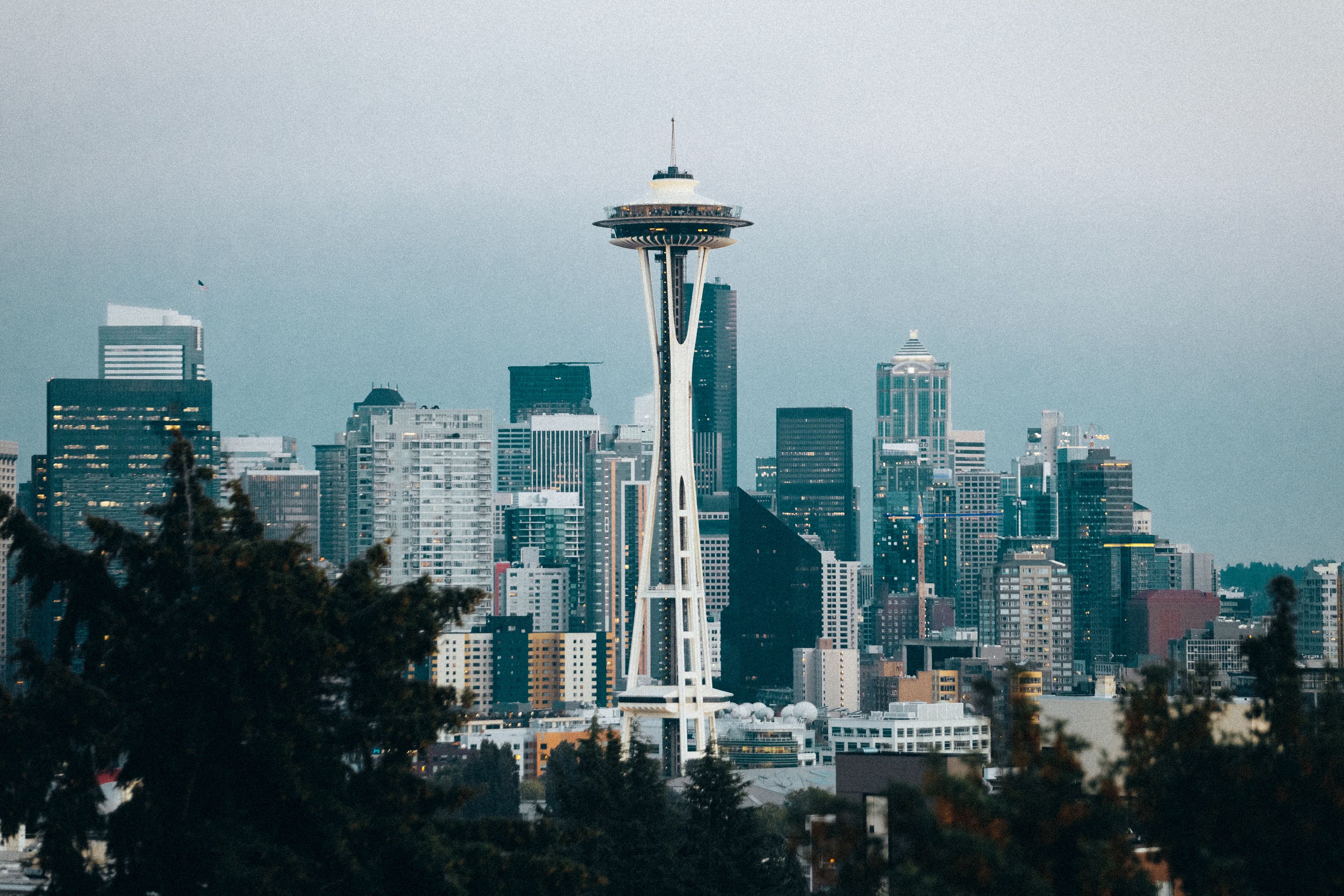 Seattle, WA city skyline wallpaper, 2880x1920